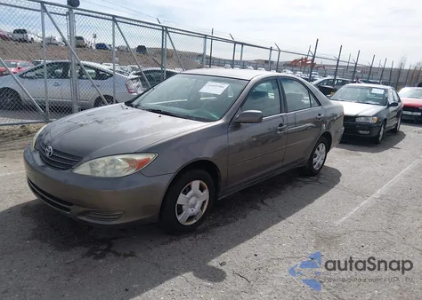 2004 Toyota Camry Le from USA, damaged, VIN 4T1BE32KX4U923090